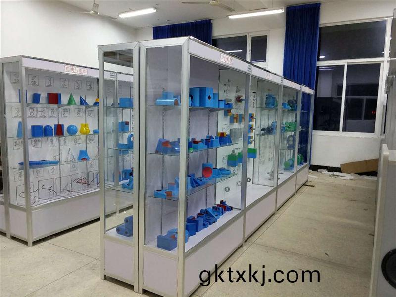 機械製圖(tu)實(shi)訓(xun)室(shi)